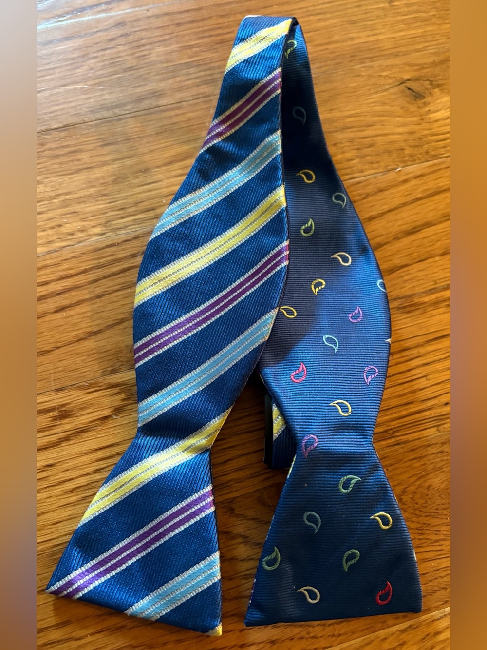Happy Ties Blue/Yellow/Purple Striped Bow Tie, Reversible, New